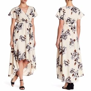 😍 West Kei Floral Hi-lo Dress
